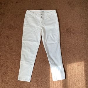 Womens express cropped jeans